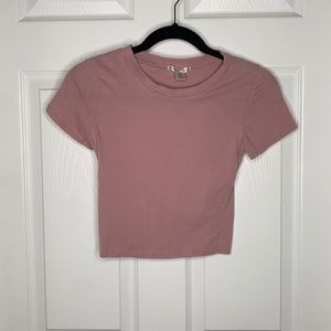 basic pink crop top